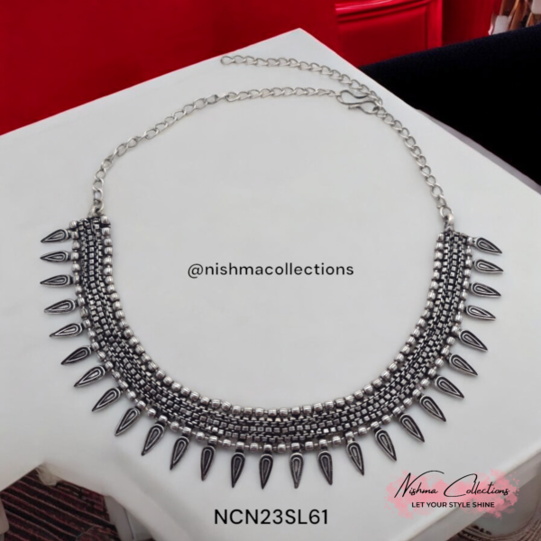 Timeless Tribal Elegance Oxidized Necklace - Image 3